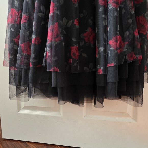 Pre-loved Betsey Johnson Torrid Mesh & Tulle Roses Dress - Torrid Sz 10 - Picture 10 of 12